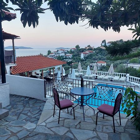 Fengeros Village Megali Ammos  Exteriér fotografie