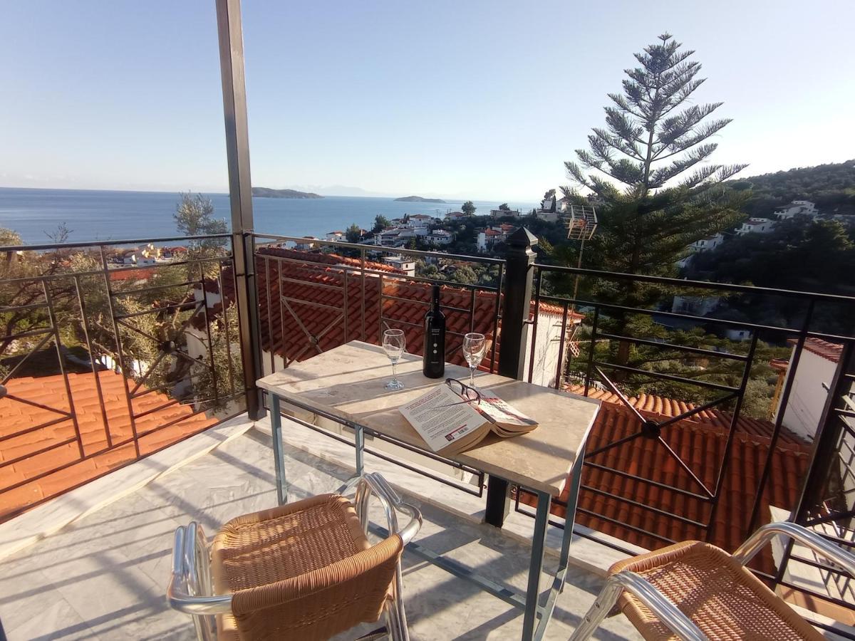 Fengeros Village Megali Ammos  Exteriér fotografie