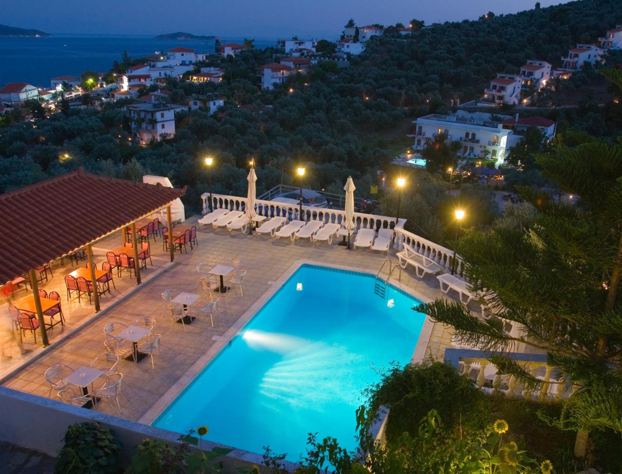 Fengeros Village Megali Ammos  Exteriér fotografie