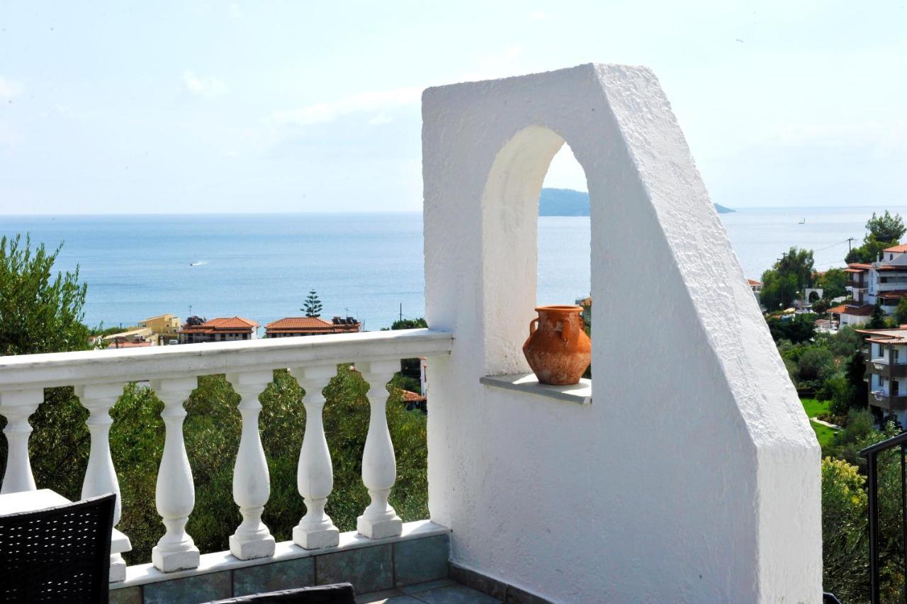 Fengeros Village Megali Ammos  Exteriér fotografie